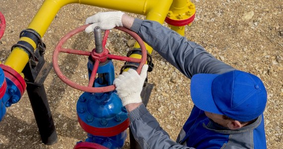 ​Włoski koncern Eni otrzymał informację, że Gazprom zmniejszy dostawy gazu o 15 proc. Przyczyn tej decyzji nie podano. W ostatnich dniach rosyjski koncern ograniczył dostawy do Niemiec, tłumacząc to przyczynami technicznymi.  