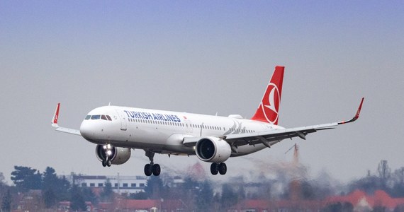 Linie lotnicze Turkish Airlines zmieniają nazwę na Turkiye Hava Yollari - poinformował prezydencki dyrektoriat ds. komunikacji, cytując prezydenta Turcji Recepa Tayyipa Erdogana.