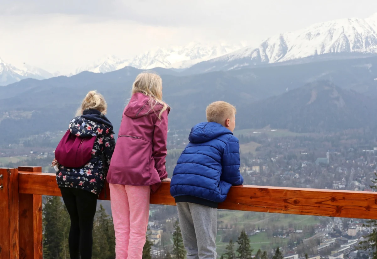 Czwartek na Podhalu zapowiada się ciepło i słonecznie. W ciągu dnia termometry pokażą do 24 stopni. Późnym południem w regionie mogą wystąpić burze. 
