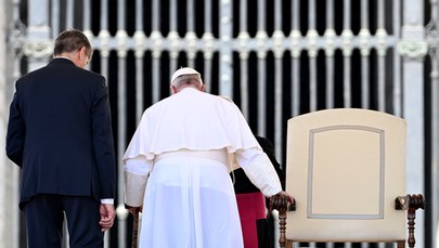 Pieniądze Watykanu. Ujawniono raport dot. darów z całego świata