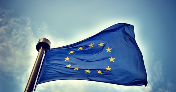 Komisja Europejska zaleciła przyznanie Gruzji perspektywy europejskiej, ale bez statusu państwa kandydującego do UE. "Może to nastąpić dopiero wtedy, gdy kraj ten rozwiąże kilka priorytetowych kwestii" - poinformowała przewodnicząca KE Ursula von der Leyen na konferencji prasowej w Brukseli.