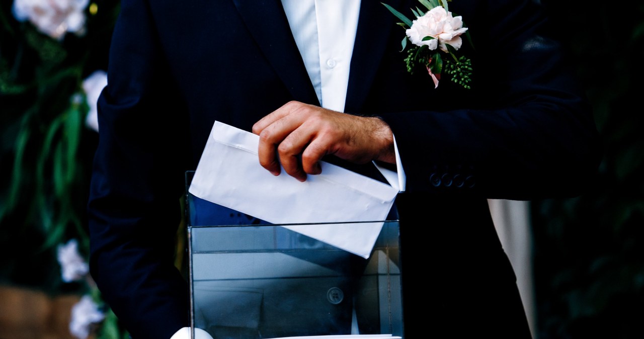 Nieprzyjemna niespodzianka wśród prezentów ślubnych. Janachowska komentuje