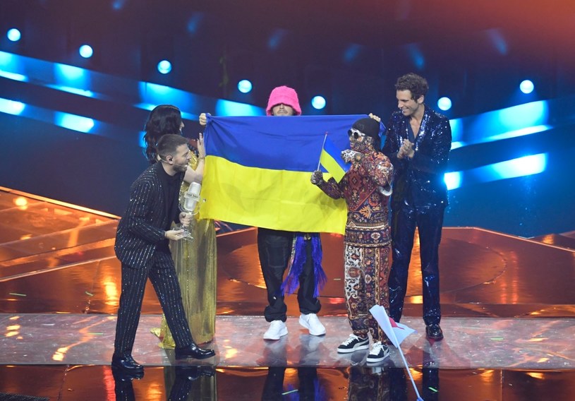 Będziemy żądać cofnięcia decyzji o tym, że Konkurs Piosenki Eurowizji nie odbędzie się w przyszłym roku na Ukrainie - oświadczył w piątek ukraiński minister kultury Ołeksandr Tkaczenko.