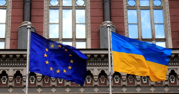 Ukraina coraz bliżej kandydatury do Unii Europejski. "Na tym spotkaniu żadnych sprzeciwów nie słyszeliśmy" - powiedział po spotkaniu ministrów spraw zagranicznych państw UE szef polskiej dyplomacji Zbigniew Rau.  