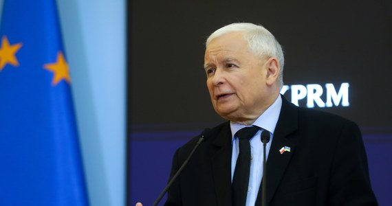Jarosław Kaczyński nie jest już w rządzie – taką informację prezes Prawa i Sprawiedliwości przekazał Polskiej Agencji Prasowej. Jego następcą w randze wicepremiera ma być minister obrony Mariusz Błaszczak.