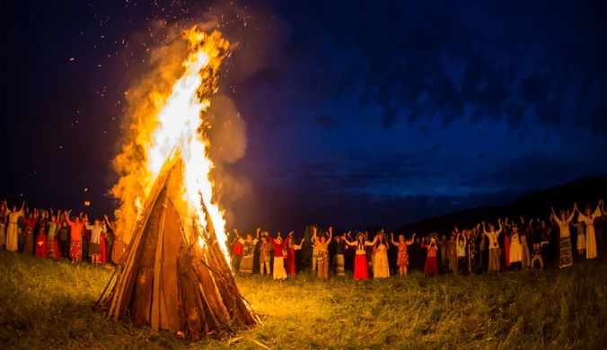 Ogniska, wianki i nocne kąpiele. Czy noc świętojańska to święto pogańskie?