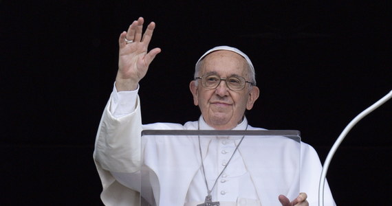 Papież Franciszek odniósł się do medialnych spekulacji mówiących o jego możliwej abdykacji. W czasie spotkania z brazylijskimi biskupami stwierdził, że nie myśli o rezygnacji.