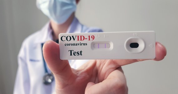 Od 16 do 22 czerwca badania potwierdziły 1341 zakażeń koronawirusem, w tym 153 ponowne. Zmarło 17 osób z Covid-19.