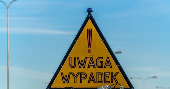 Z dużymi utrudnieniami musieli liczyć się kierowcy na obwodnicy Trójmiasta. Między Osową a Karwinami na trasie w kierunku Gdyni zderzyło się w sumie 5 pojazdów.  