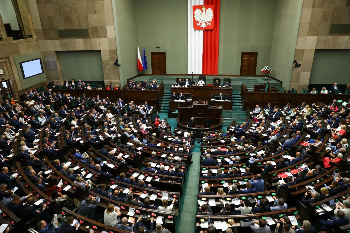 Sejm odrzucił w czwartek obywatelski projekt ustawy o bezpiecznym przerywaniu ciąży. Proponowane przepisy zakładały m.in. prawo do przerwania ciąży do 12. tygodnia.