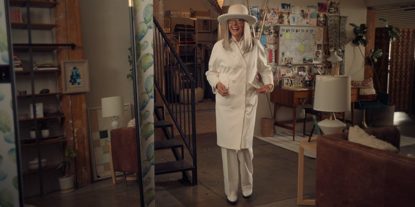 Diane Keaton zagra główną rolę w komedii "Mack & Rita", wcielając się w postać żywiołowej 70-latki, które niespodziewanie zostaje gwiazdą mediów społeczenościowych. Tak naprawdę jest jednak 30-latką, uwięzioną w ciele starszej kobiety. Premiera obrazu zaplanowana jest na 12 sierpnia.