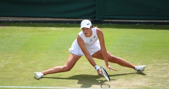 Liderka rankingu tenisistek Iga Świątek występ w Wimbledonie rozpocznie od meczu z Chorwatką Janą Fett. Magdalena Fręch zagra z Włoszką Camilą Giorgi, Maja Chwalińska z Czeszką Kateriną Siniakovą, Magda Linette z Meksykanką Fernandą Contreras Gomez a, Katarzyna Kawa z Kanadyjką Rebeccą Marino.