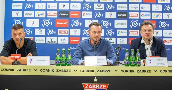 "Moim marzeniem jest, by dawać dużo szans młodzieży, ale w Ekstraklasie nie można grać tylko młodymi zawodnikami" - mówił na konferencji prasowej nowy trener Górnika Zabrze Bartosch Gaul. "Na wybór nie miałem wpływu" - zapewnił Lukas Podolski.