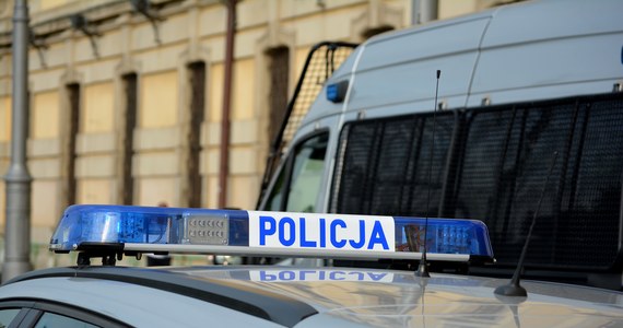 Łódzcy policjanci zatrzymali w Gdańsku mężczyznę poszukiwanego dwoma listami gończymi. 34-latek trafił do zakładu karnego. 