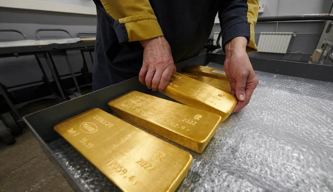 Johnson o zakazie importu rosyjskiego złota: Pozbawić reżim Putina środków finansowych 