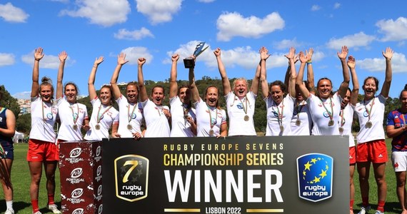 Reprezentacja Polski kobiet w rugby 7 wygrała w Lizbonie pierwszy z dwóch turniejów mistrzostw Europy. Męska drużyna uplasowała się na ostatnim, 10. miejscu. Impreza finałowa odbędzie się od 1 lipca w Krakowie.