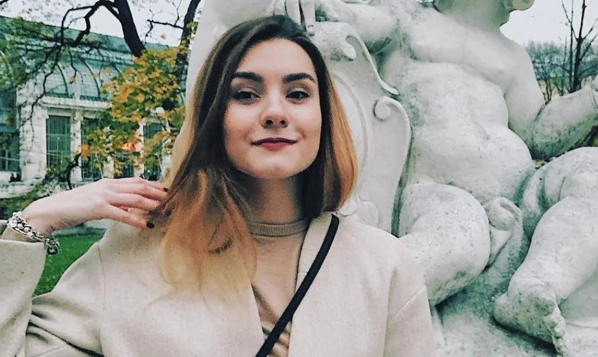 ​Sofia Sapiega, zatrzymana na Białorusi razem z opozycyjnym blogerem Ramanem Pratasiewiczem i skazana na sześć lat więzienia, skierowała do Alaksandra Łukaszenki pismo, w którym prosi o ułaskawienie lub złagodzenie jej kary - przekazał reprezentujący Rosjankę prawnik.