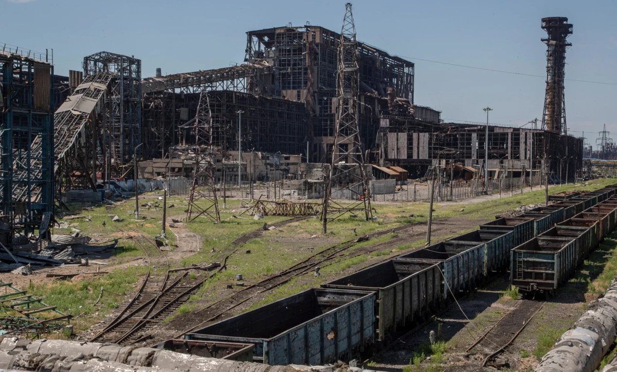 ​Właściciel zakładów Azowstal i jeden z najbogatszych Ukraińców Rinat Achmetow złożył pozew przeciwko Rosji do Europejskiego Trybunału Praw Człowieka. Domaga się odszkodowania za "rażące naruszenie jego praw własności" w Mariupolu w trakcie wojny.