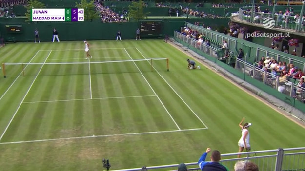 Skrót meczu Kaja Juvan - Beatriz Haddad Maia w pierwszej rundzie Wimbledonu 2022.

Wszystkie mecze Wimbledonu zobaczysz na sportowych kanałach Polsatu i na platformie Polsat Box Go. 
Skróty i najciekawsze zagrania z turnieju obejrzysz w Interii Sport.

KLIKNIJ TUTAJ I ZOBACZ SKRÓTY ORAZ NAJCIEKAWSZE MOMENTY WIMBLEDONU 2022.

Obserwuj Interię Sport i kibicuj Polakom!