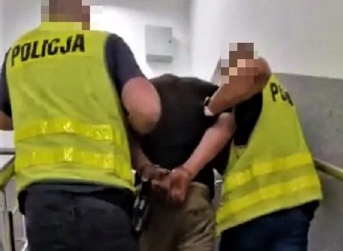 Sąd Rejonowy w Bolesławcu aresztował na dwa miesiące 36-latka, który w czwartek uciekł policji podczas zatrzymania na terenie gminy Nowogrodziec (Dolnośląskie). Mężczyzna został ostatecznie zatrzymany przez funkcjonariuszy w niedzielę. 