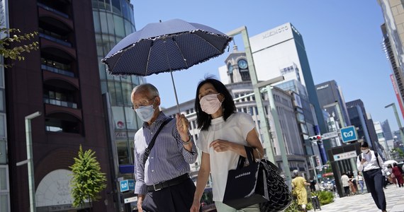 W piątym dniu fali upałów w Japonii w Tokio zapowiedziano temperatury sięgające 40 stopni Celsjusza, to najwyższa zanotowana w czerwcu wartość od czasów rozpoczęcia pomiarów w 1875 roku - poinformowała agencja Reutera. 