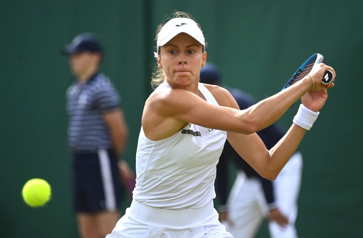 Na drugiej rundzie zakończyła się przygoda Magdy Linette z tuniejem singlistek na Wimbledonie. Polka przegrała 3:6, 3:6 z Niemką polskiego pochodzenia, Angelique Kerber.
