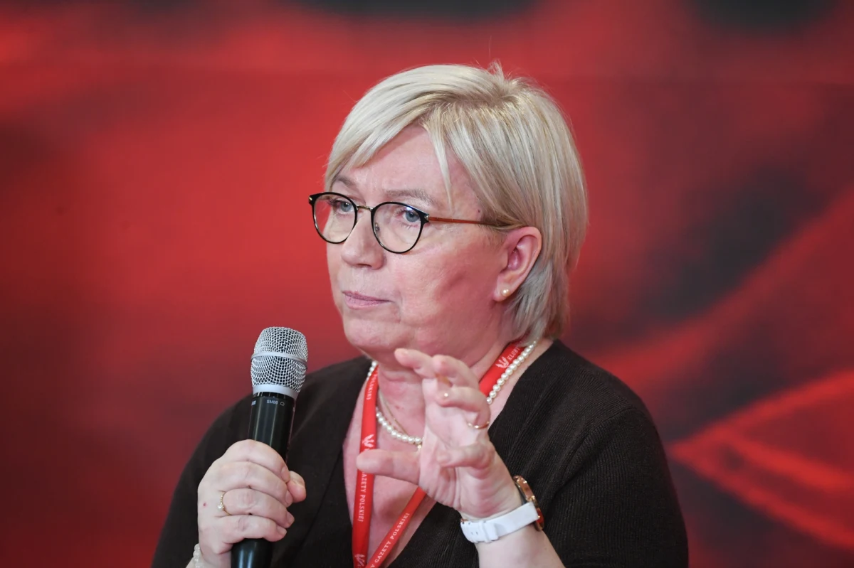 Trybunał Konstytucyjny opublikował oświadczenia majątkowe 10 sędziów Trybunału Konstytucyjnego za 2021 rok. Pozostałych pięcioro sędziów skorzystało z tzw. klauzuli tajności. 