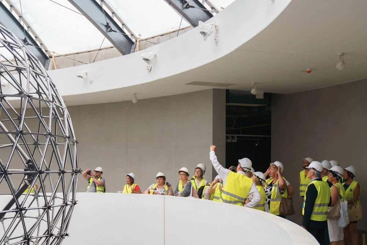 Nauczycieli do współpracy przy tworzeniu centrum edukacyjnego szuka szczeciński aquapark. Przy powstającej Fabryce Wody działać ma Edukatorium poświęcone temu, jak woda zapoczątkowała życie na Ziemi oraz jaki ma wpływ na rozwój cywilizacji.