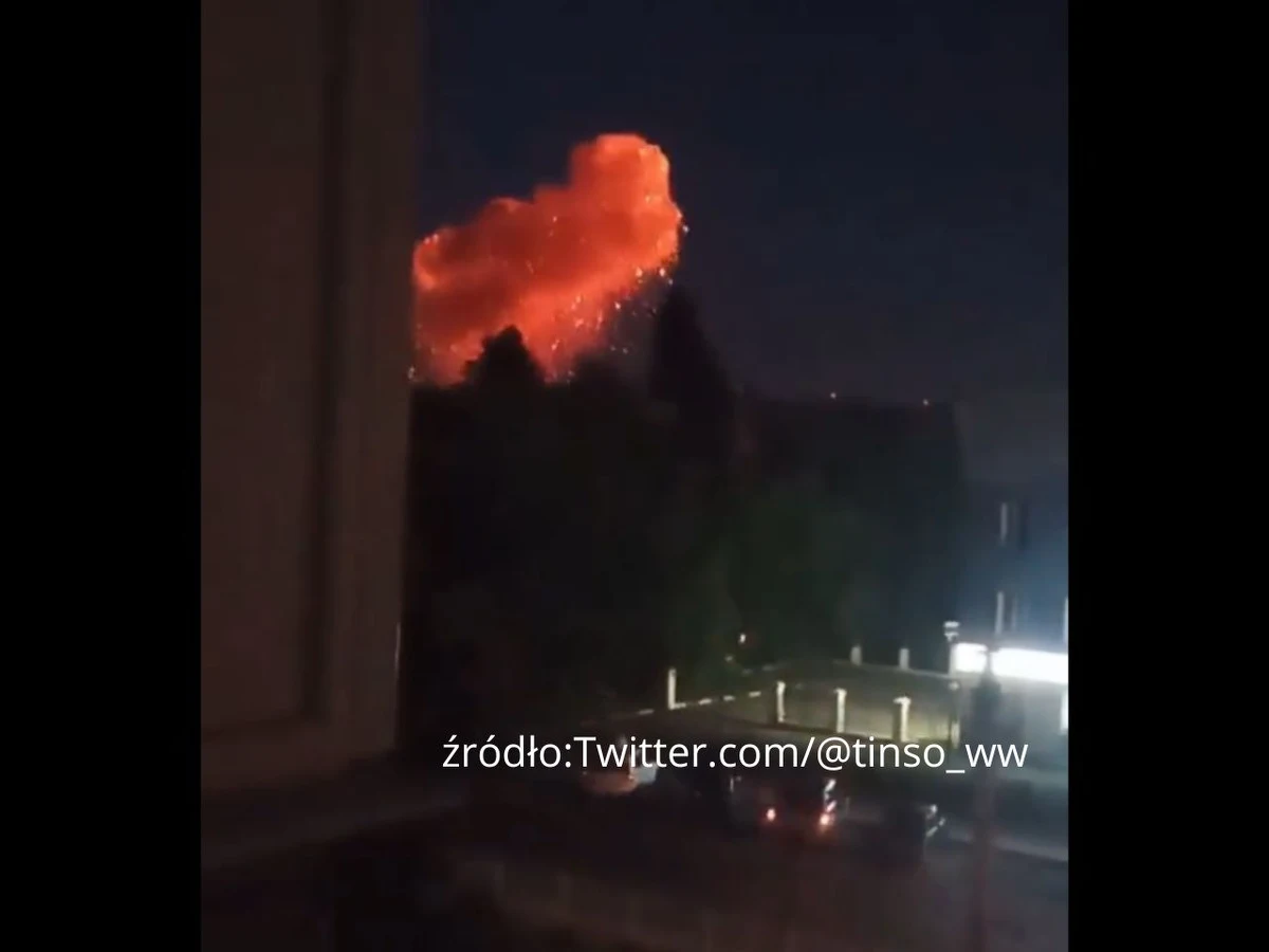 W Biełgorodzie, mieście w Rosji położonym nieopodal granicy z Ukrainą, doszło do eksplozji; są trzy ofiary śmiertelne, uszkodzonych zostało 11 bloków mieszkalnych - poinformował w niedzielę gubernator obwodu biełgorodzkiego Wiaczesław Gładkow.