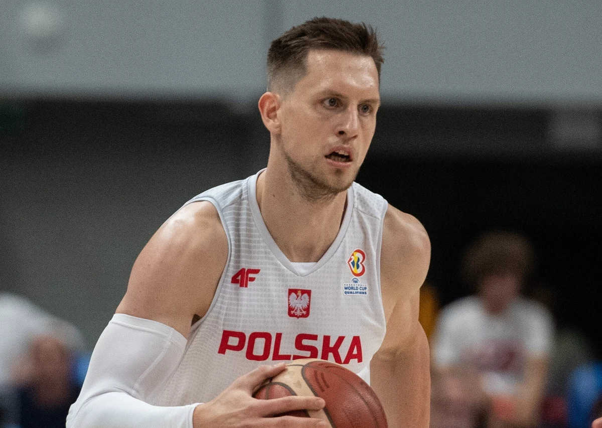 Polscy koszykarze nie pojadą na przyszłoroczne mistrzostwa świata. Przesądziła o tym niedzielna porażka w Bremie z Niemcami 83:93 (19:19, 17:21, 20:17, 27:36).