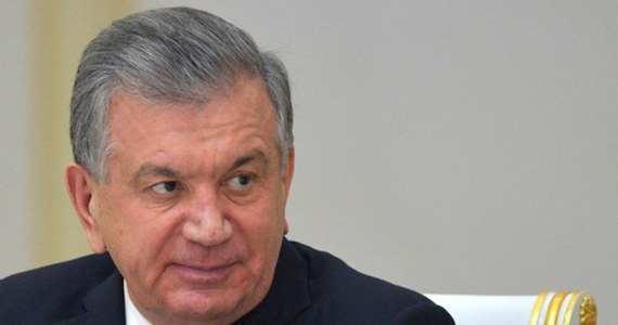 Prezydent Uzbekistanu Szawkat Mirzijojew przekazał, że w piątkowych protestach w mieście Nukus zginęli cywile i funkcjonariusze organów bezpieczeństwa. Zdaniem przebywających na emigracji polityków opozycji są niepotwierdzone doniesienia o dziesiątkach zabitych. Media informują też o tysiącach rannych.