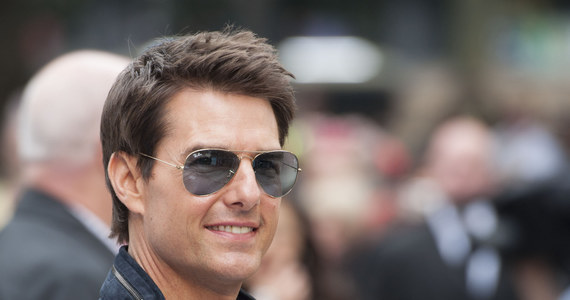 W sieci pojawiło się nowe zdjęcie z planu "Mission: Impossible - Dead Reckoning Part One". Widać na nim, jak Tom Cruise wisi na skrzydle samolotu. 