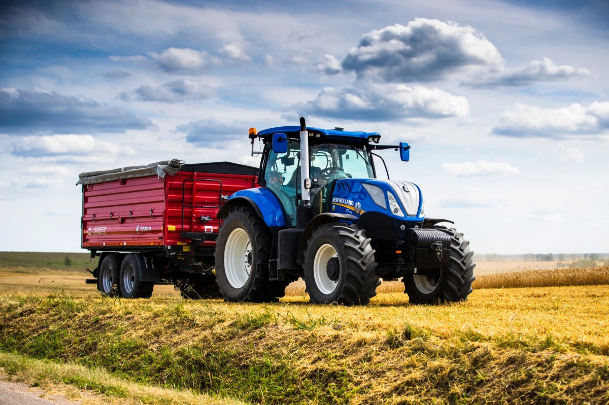 Rolnicy blokują w Holandii supermarkety i centra dystrybucji. Od kilku dni trwają w tym kraju protesty przeciwko rządowemu planowi redukcji emisji azotu. Zdaniem rolników doprowadzi to do zmniejszenia produkcji bydła i uderzy ich po kieszeniach.  
