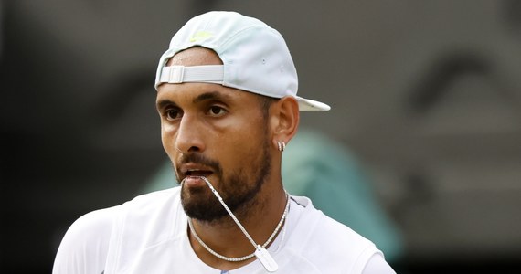 Tenisista Nick Kyrgios, który jutro zagra w ćwierćfinale Wimbledonu, stanie przed sądem oskarżony o napaść w związku z incydentem z 2021 roku - podała policja z Canberry. To kolejne problemy Australijczyka po karach grzywny za nieodpowiednie zachowanie podczas turnieju w Londynie.