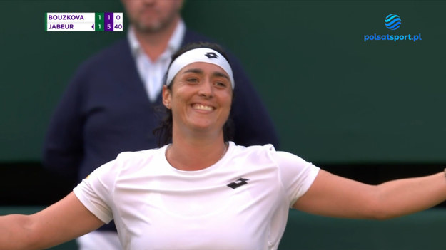 Skrót meczu Marie Bouzkova - Ons Jabeur.

Wszystkie mecze Wimbledonu zobaczysz na sportowych kanałach Polsatu i na platformie Polsat Box Go. 
Skróty i najciekawsze zagrania z turnieju obejrzysz w Interii Sport.

KLIKNIJ TUTAJ I ZOBACZ SKRÓTY ORAZ NAJCIEKAWSZE MOMENTY WIMBLEDONU 2022.

Obserwuj Interię Sport i bądź na bieżąco!