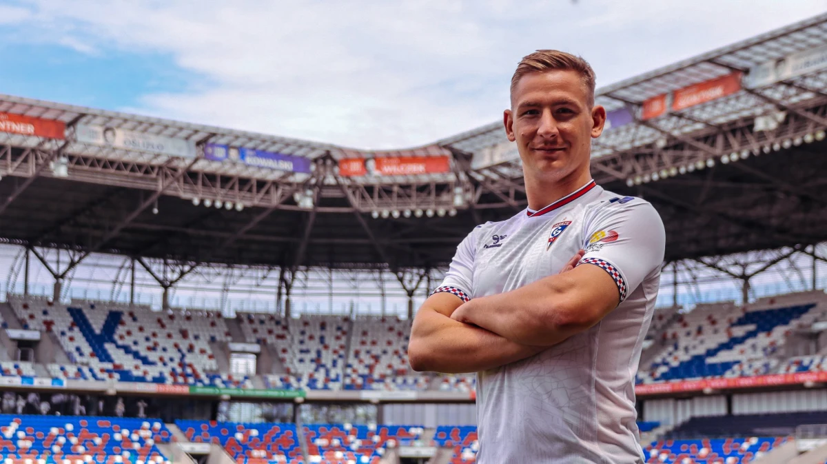 Niemiecki bramkarz, 26-letni Kevin Broll został piłkarzem występującego w ekstraklasie Górnika Zabrze. Podpisał z klubem roczny kontrakt. 