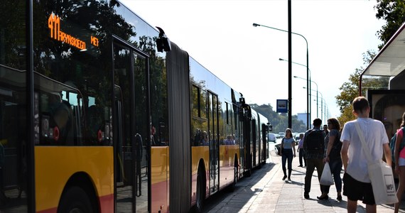 Zarząd Województwa Łódzkiego przeznaczy blisko 7 mln zł dotacji dla przewoźników miejskich w Bełchatowie i Zduńskiej Woli na zakup nowoczesnych autobusów. Pozwoli to poprawić stan powietrza i środowiska.