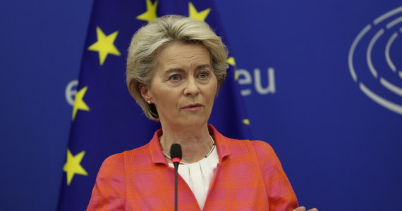 "Zmiany klimatyczne nie będą czekać na zakończenie wojny Putina" - powiedziała przewodnicząca Komisji Europejskiej Ursula von der Leyen w przemówieniu wygłoszonym w Parlamencie Europejskim podczas debaty na temat priorytetów czeskiej prezydencji w Radzie UE w drugim półroczu 2022 r. "Bezprecedensowa fala upałów, która ostatnio nawiedziła Europę, jest tylko najnowszym przypomnieniem" – podkreśliła. 