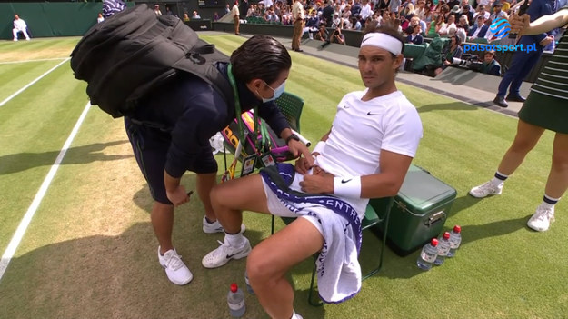 W ćwierćfinale Wimbledonu Rafael Nadal mierzy się z Taylorem Fritzem. W trakcie drugiego seta Hiszpan poprosił o przerwę medyczną.

Wszystkie mecze Wimbledonu zobaczysz na sportowych kanałach Polsatu i na platformie Polsat Box Go. 
Skróty i najciekawsze zagrania z turnieju obejrzysz w Interii Sport.

KLIKNIJ TUTAJ I ZOBACZ SKRÓTY ORAZ NAJCIEKAWSZE MOMENTY WIMBLEDONU 2022.

Obserwuj Interię Sport i bądź na bieżąco!

