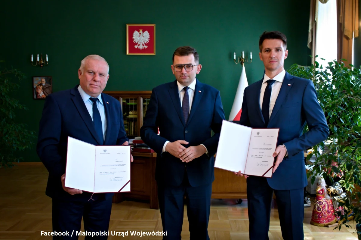 Premier Mateusz Morawiecki, na wniosek wojewody małopolskiego Łukasza Kmity, powołał Ryszarda Pagacza na stanowisko I wicewojewody małopolskiego. Obowiązki II wicewojewody małopolskiego objął Mateusz Małodziński – poinformowało w czwartek biuro wojewody.