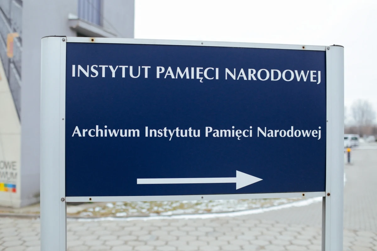 W wiosce Kaczycze w obwodzie grodzieńskim zniszczone zostało jeszcze jedno miejsce pochówku żołnierzy Armii Krajowej – powiadomił portal telewizji Biełsat, powołując się na swoich czytelników.