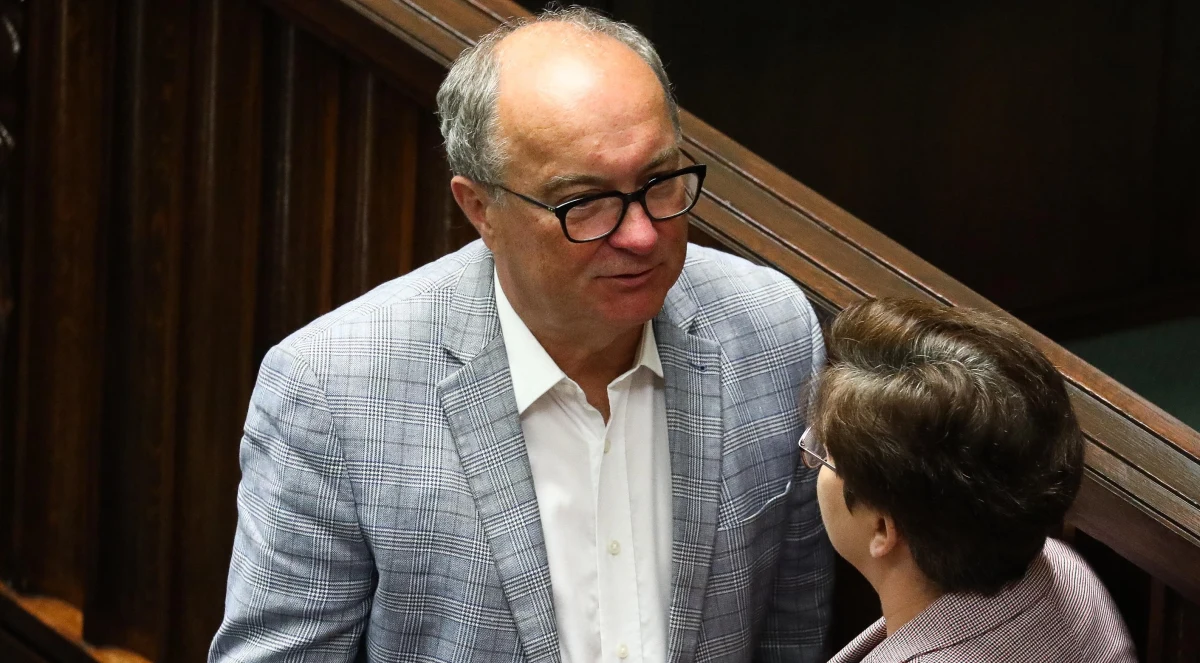 Jak dziś rodzina idzie na bazar, to brakuje jej pieniędzy, żeby kupić to, co jest jej potrzebne. Jak kupi za dużo na bazarze, to nie pójdzie do apteki - mówił podczas konferencji prasowej w Choszcznie współprzewodniczący Nowej Lewicy Włodzimierz Czarzasty. 