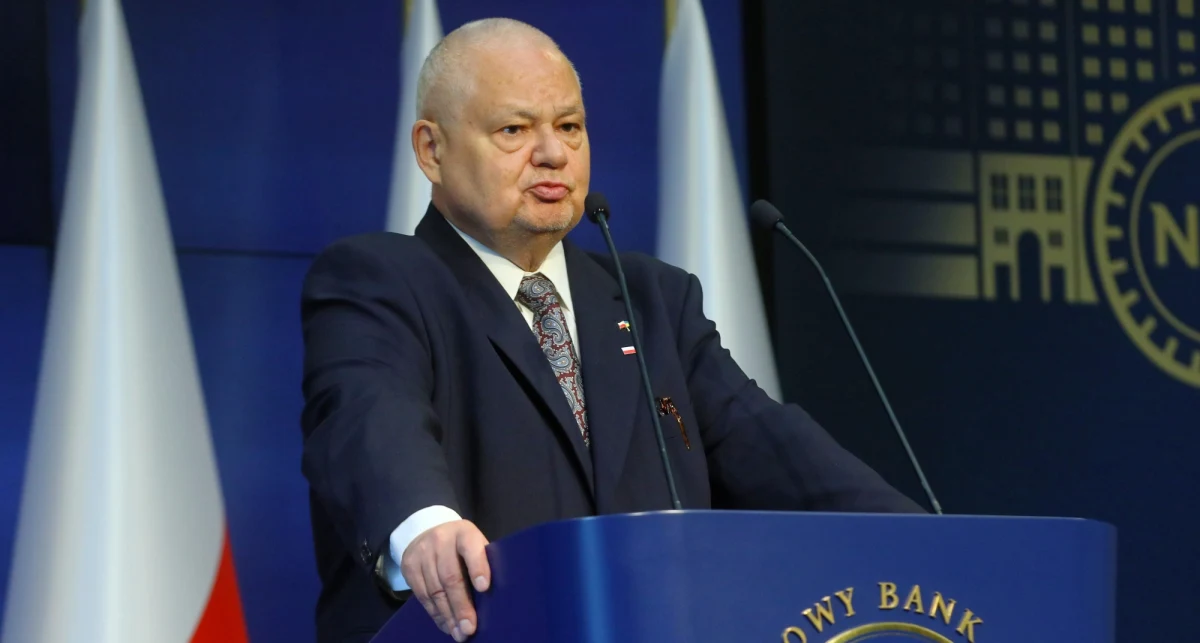 Rada Polityki Pieniężnej będzie podnosiła stopy procentowe, jeśli będzie rosła inflacja; mam jednak nadzieję, że nie będzie musiała tego robić; w Polsce może wystąpić recesja techniczna – mówił na konferencji prasowej prezes Narodowego Banku Polskiego Adam Glapiński. Stwierdził, że inflacja powinna w przyszłym roku mocno spaść, a w 2024 roku dojść do górnego pasma odchyleń celu NBP, czyli do poziomu 3,5 proc.  