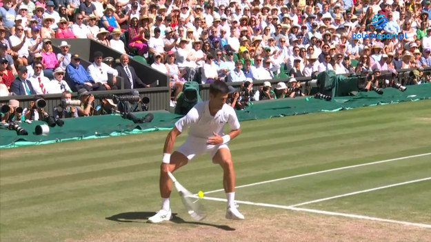 W półfinale Wimbledonu Novak Djoković mierzy się z reprezentantem gospodarzy - Cameronem Norrie. W finale czeka już Nick Kyrgios, który awansował po wycofaniu się z turnieju Rafaela Nadala.

Wszystkie mecze Wimbledonu zobaczysz na sportowych kanałach Polsatu i na platformie Polsat Box Go. 
Skróty i najciekawsze zagrania z turnieju obejrzysz w Interii Sport.

KLIKNIJ TUTAJ I ZOBACZ SKRÓTY ORAZ NAJCIEKAWSZE MOMENTY WIMBLEDONU 2022.

Obserwuj Interię Sport i bądź na bieżąco!
