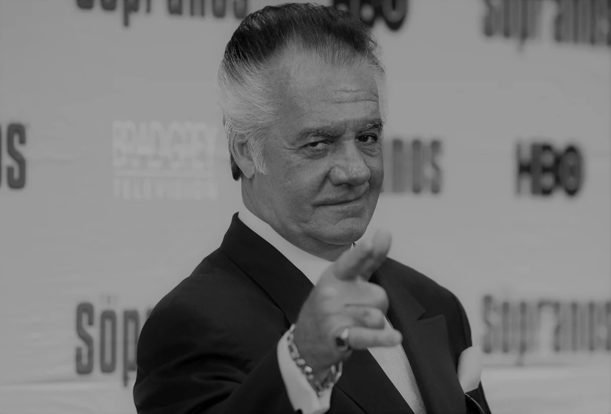Zmarł aktor Tony Sirico. Był znany z roli gangstera Pauliego Walnutsa w serialu "Rodzina Soprano". Często występował również w filmach Woody'ego Allena. Miał 79 lat.