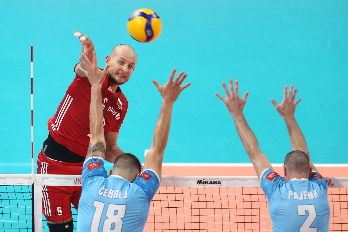 Polscy siatkarze pokonali w Gdańsku Słowenię 3:1 (25:14, 25:23, 23:25, 25:17) i z dorobkiem 10 zwycięstw w 12 spotkaniach zajęli drugie miejsce w fazie zasadniczej Ligi Narodów. W ćwierćfinale turnieju finałowego w Bolonii (21-24 lipca) zmierzą się z Iranem, z którym doznali jednej z dwóch porażek w rozgrywkach grupowych.
