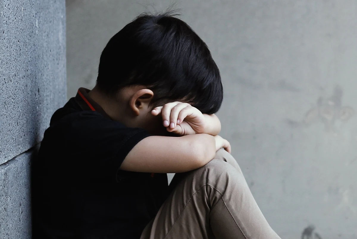 We włoskiej Bolonii doszło do zdarzenia niczym w filmie "Kevin sam w domu". Wyjeżdżający na wakacje rodzice w zamieszaniu zostawili przed domem siedmioletniego syna. Płaczące dziecko zauważyli na ulicy przechodnie, którzy wezwali karabinierów.