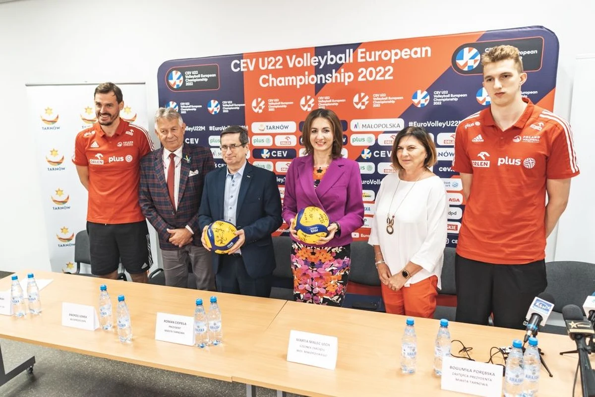 Od 12 do 17 lipca w Arenie Jaskółka w Tarnowie zostaną rozegrane mistrzostwa Europy siatkarzy do 22. roku życia. W fazie grupowej przeciwnikami Polaków będzie Francja, Serbia i Austria. Wstęp na wszystkie mecze jest bezpłatny.