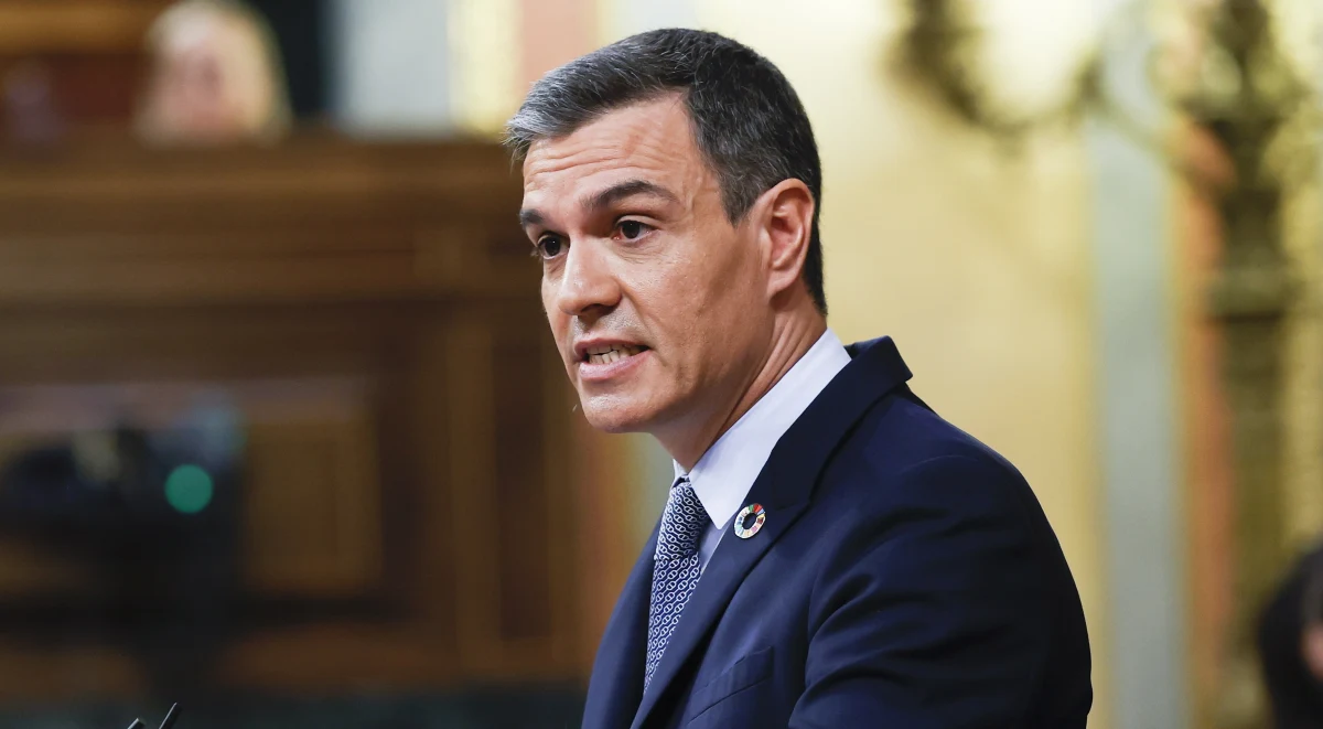 Premier Hiszpanii Pedro Sanchez ogłosił podczas wtorkowego posiedzenia Kongresu Deputowanych, niższej izby parlamentu, program służący walce z nasilającą się w kraju inflacją. Opiera się on głównie na nowych obciążeniach fiskalnych dla sektora bankowego i spółek energetycznych.