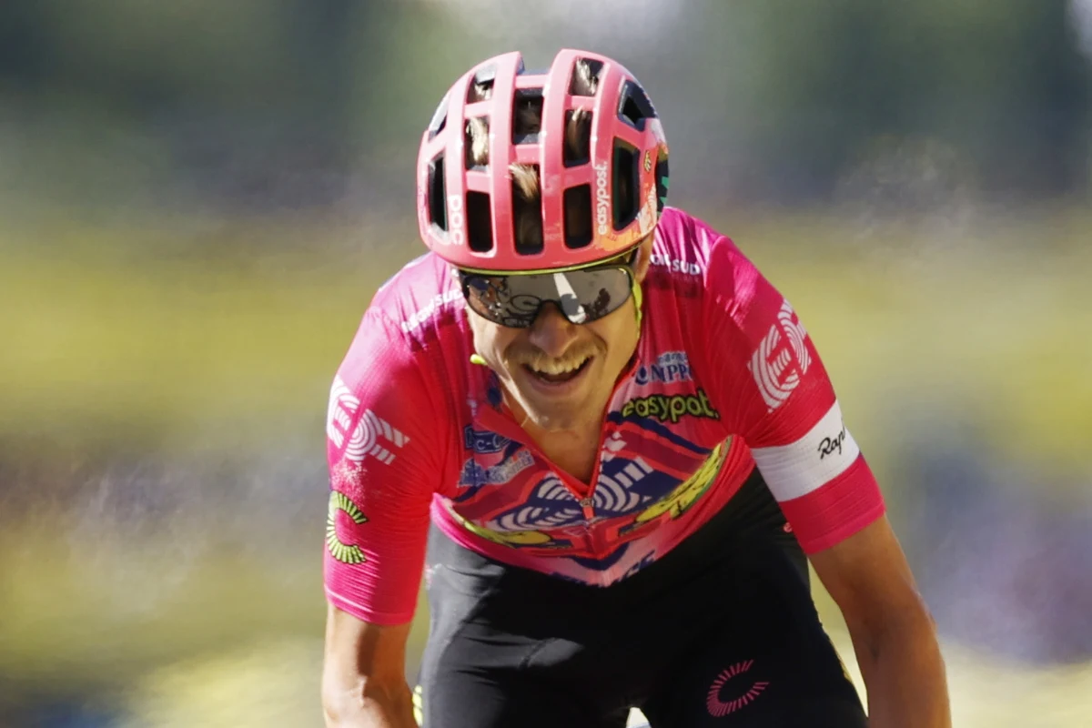 Duńczyk Magnus Cort z ekipy EF Education-EasyPost wygrał w Megeve dziesiąty etap wyścigu kolarskiego Tour de France. Żółtą koszulkę lidera obronił Słoweniec Tadej Pogacar (UAE Team Emirates).